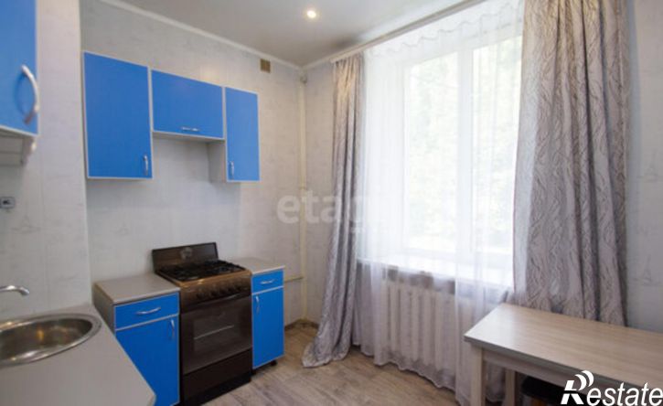 2-комн квартира улица Космонавта Комарова, 53,  д. 53
