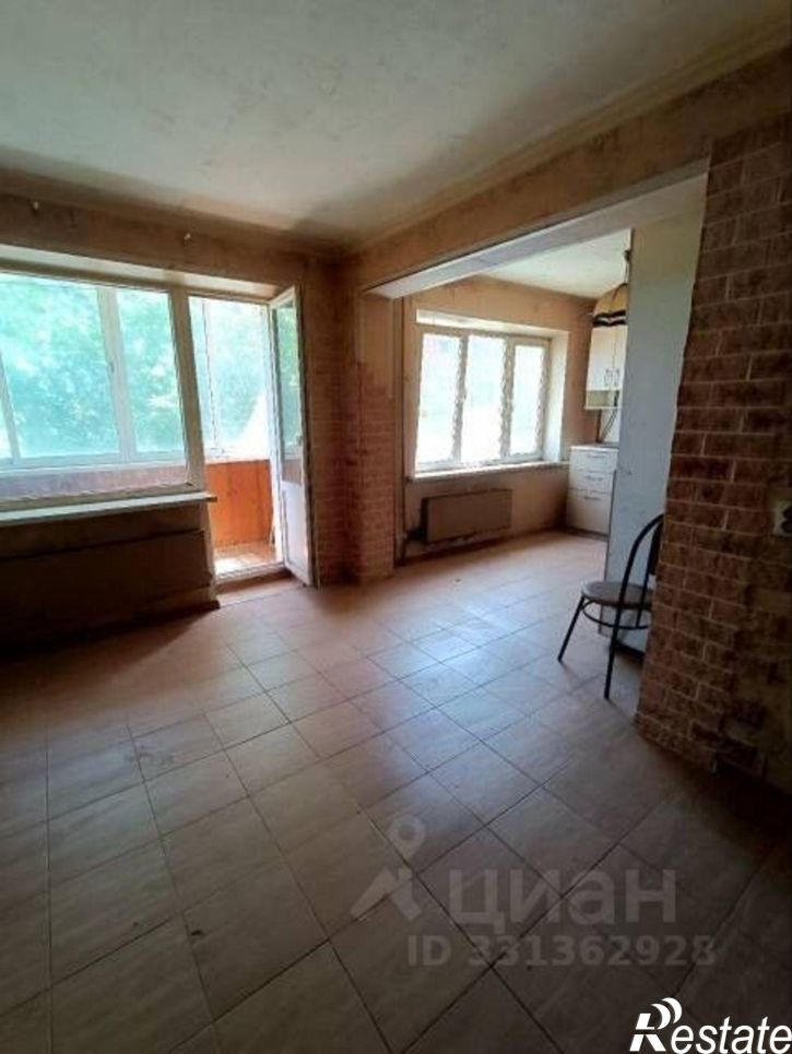 2-комн квартира улица Суворова, 21,  д. 21
