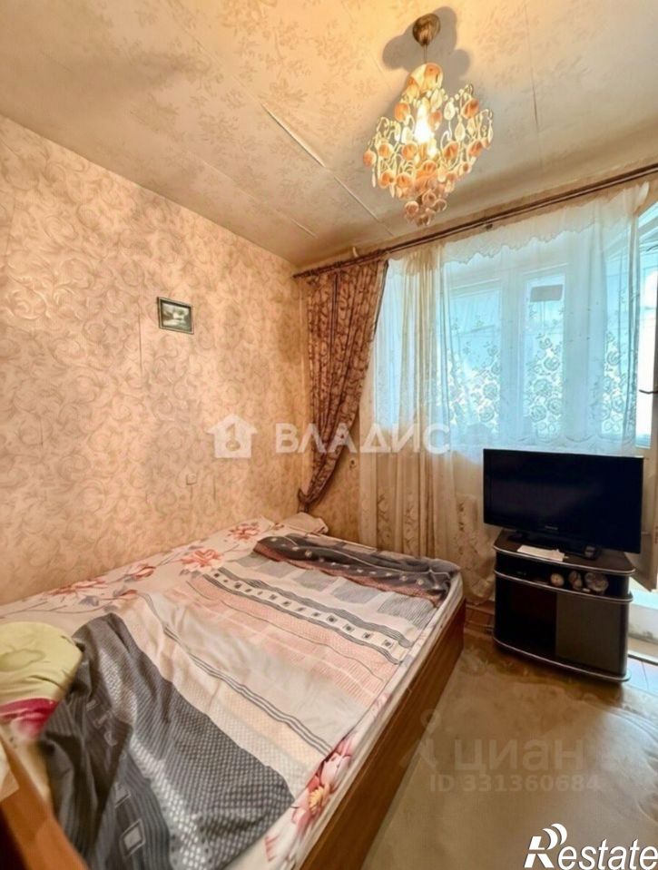 3-комн квартира улица Гурьянова, 14 к2,  д. 14 к2
