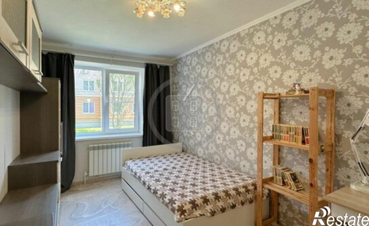 3-комн квартира улица Георгия Амелина, 35,  д. 35