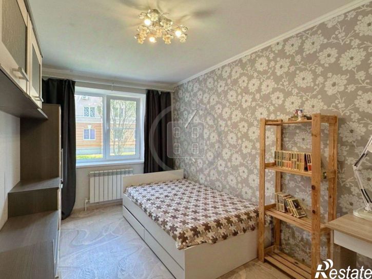 3-комн квартира улица Георгия Амелина, 35,  д. 35