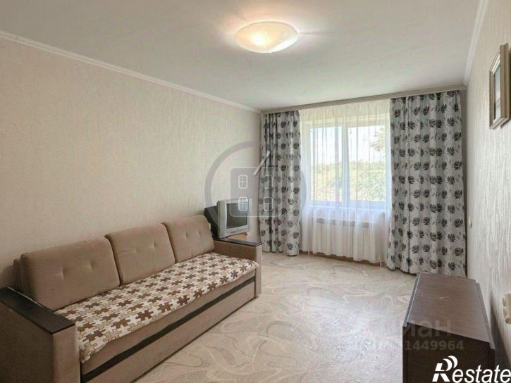 3-комн квартира улица Георгия Амелина, 35,  д. 35