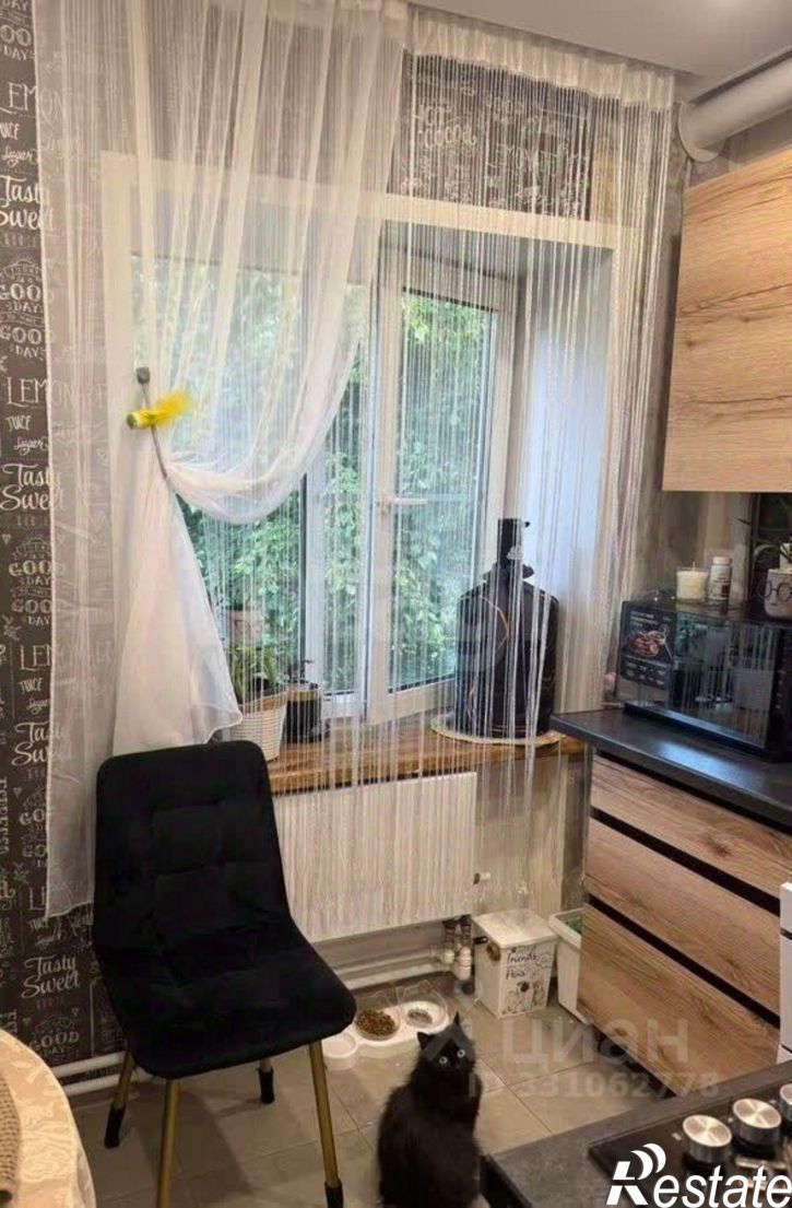 3-комн квартира улица Гурьянова, 13,  д. 13