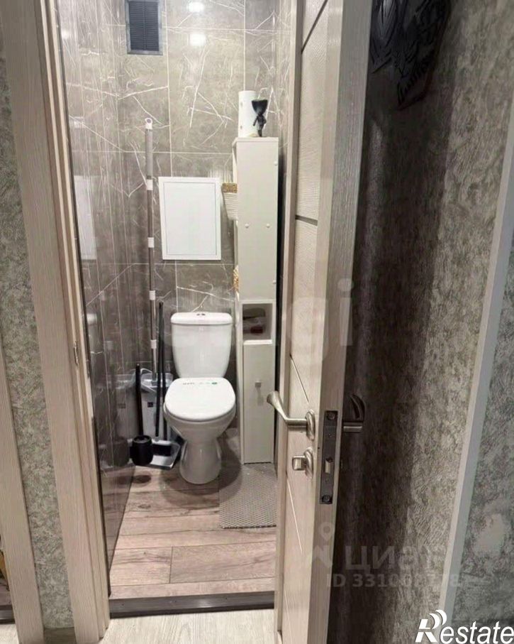 3-комн квартира улица Гурьянова, 13,  д. 13