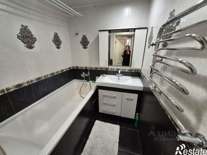 2-комн квартира улица Гурьянова, 73,  д. 73