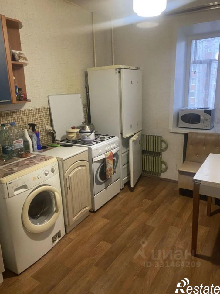 1-комн квартира б-р Моторостроителей, 6,  д. 6