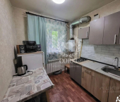 1-комн, 29кв м, этаж 1/5 ул Гурьянова, 11