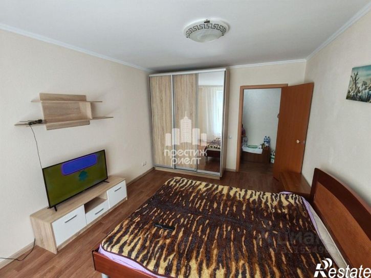 1-комн квартира улица Петра Тарасова, 37,  д. 37