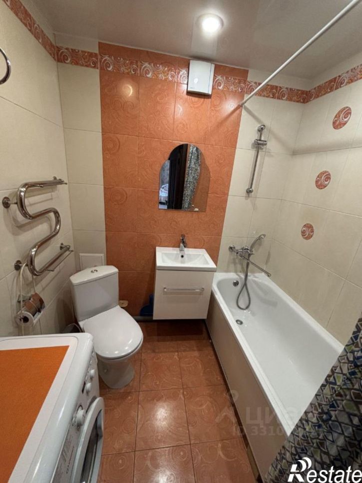 2-комн квартира улица Братьев Луканиных, 9,  д. 9
