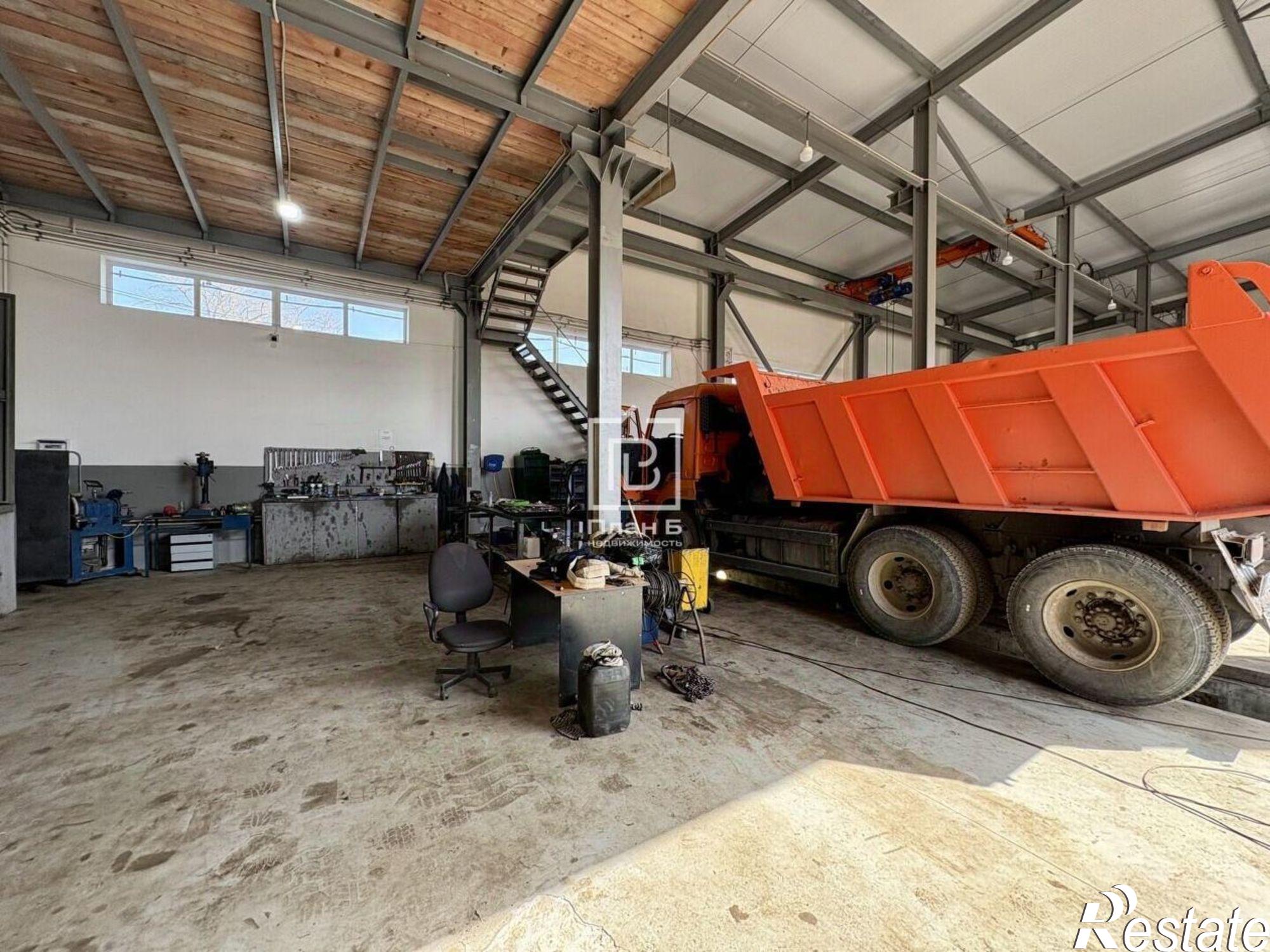 Купить производственную площадь за 150 000 000 рублей на ул Мельничная, 62