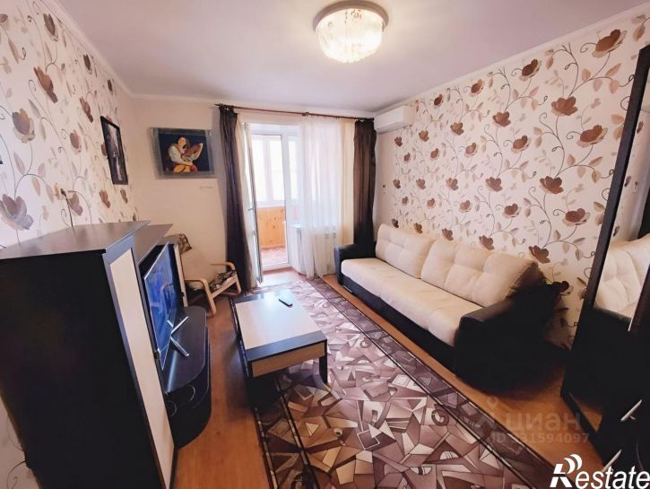 2-комн квартира ул Космонавта Комарова, 26,  д. 26