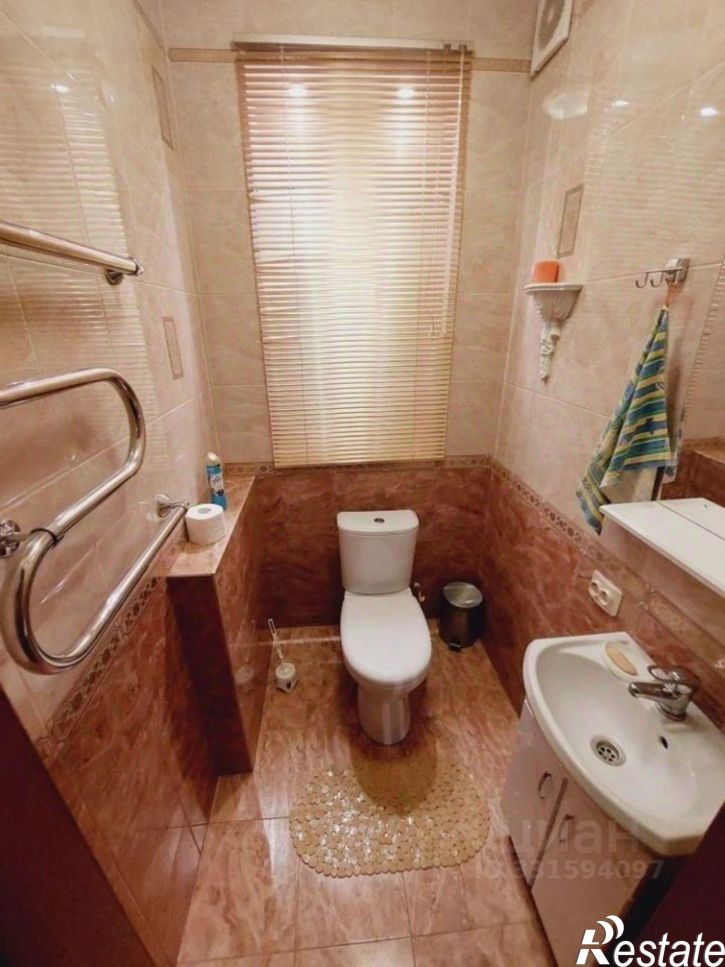 2-комн квартира ул Космонавта Комарова, 26,  д. 26
