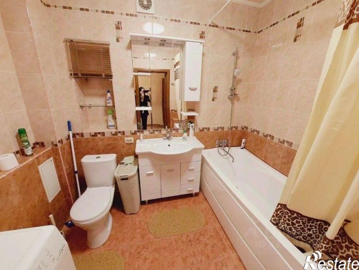 2-комн квартира ул Космонавта Комарова, 26,  д. 26