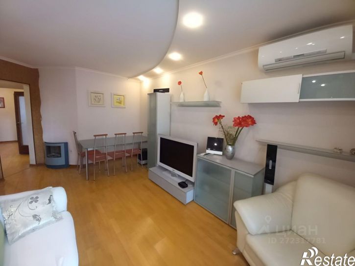 3-комн квартира улица Плеханова, 96,  д. 96