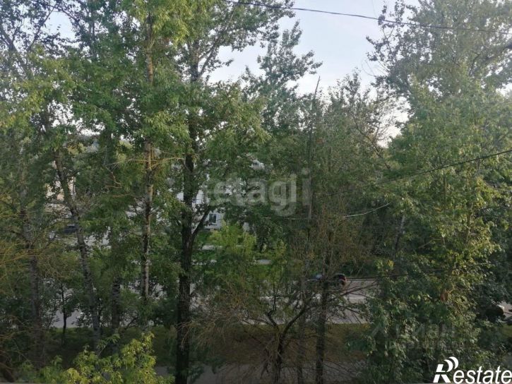 3-комн квартира улица Гурьянова, 10,  д. 10