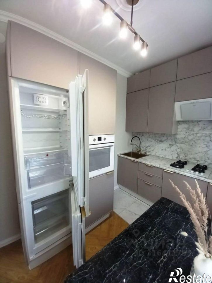 3-комн квартира ул Кирова, 11,  д. 11