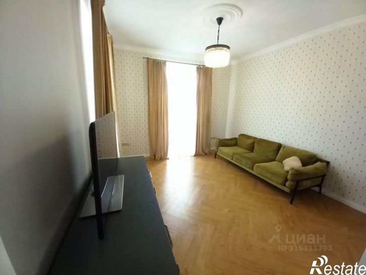 3-комн квартира ул Кирова, 11,  д. 11