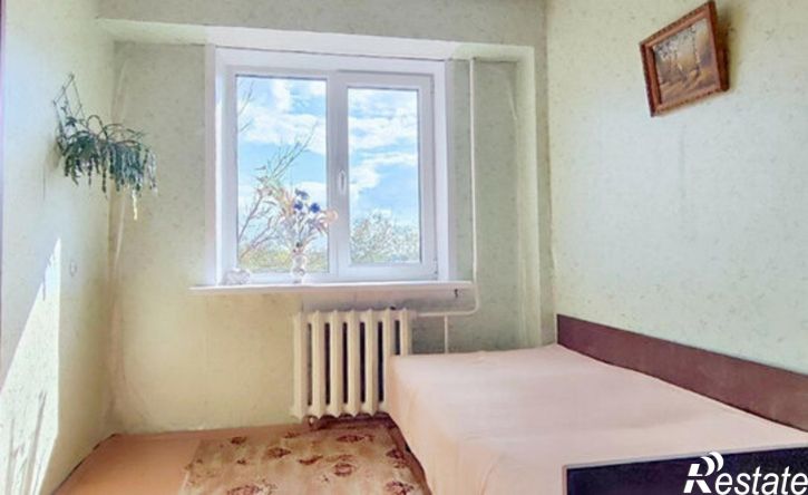 4-комн квартира ул Гурьянова, 9,  д. 9