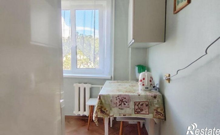 4-комн квартира ул Гурьянова, 9,  д. 9