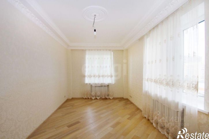 3-комн квартира ул Генерала Попова, 10,  д. 10