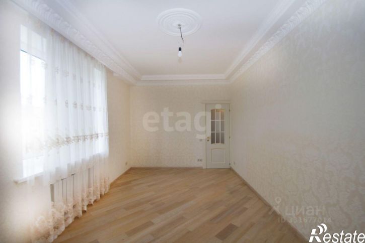 3-комн квартира ул Генерала Попова, 10,  д. 10