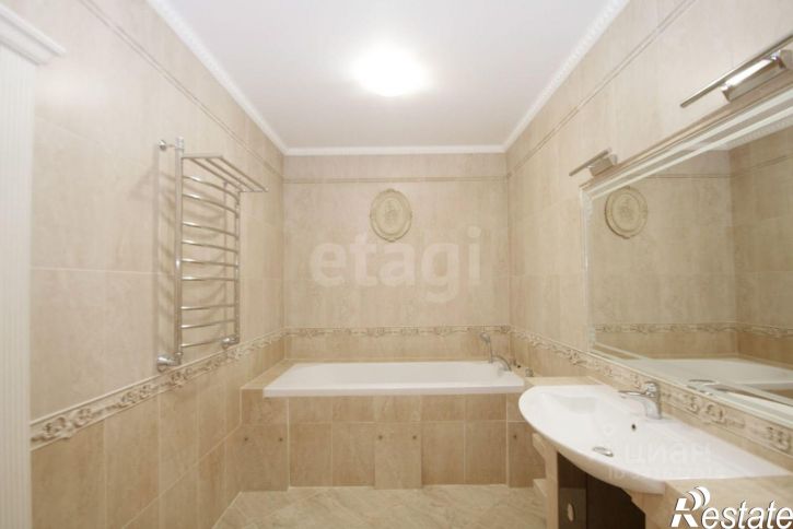 3-комн квартира ул Генерала Попова, 10,  д. 10