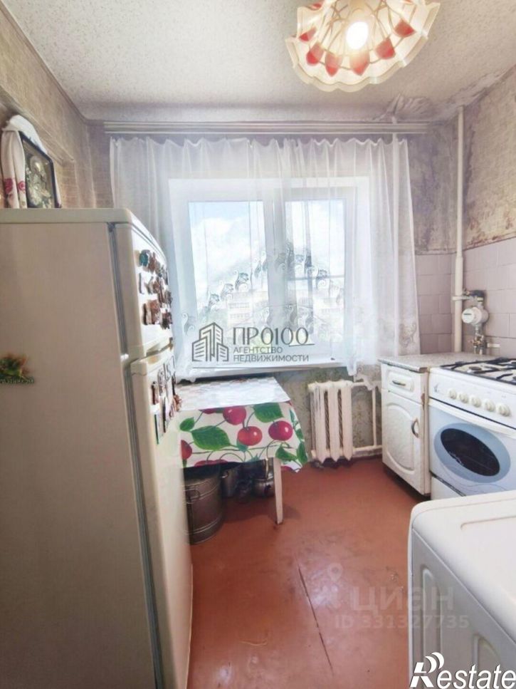 2-комн квартира ул Гурьянова, 8,  д. 8