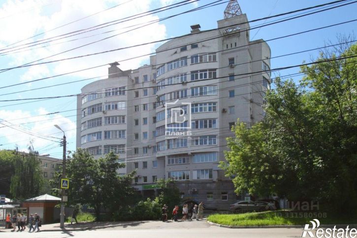3-комн квартира ул Маршала Жукова, 20,  д. 20