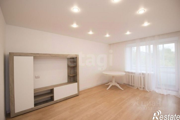 3-комн квартира ул Гурьянова, 8 1,  д. 8 1,  к. 1