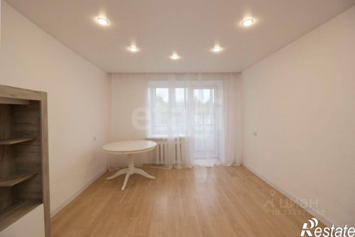 3-комн квартира ул Гурьянова, 8 1,  д. 8 1,  к. 1