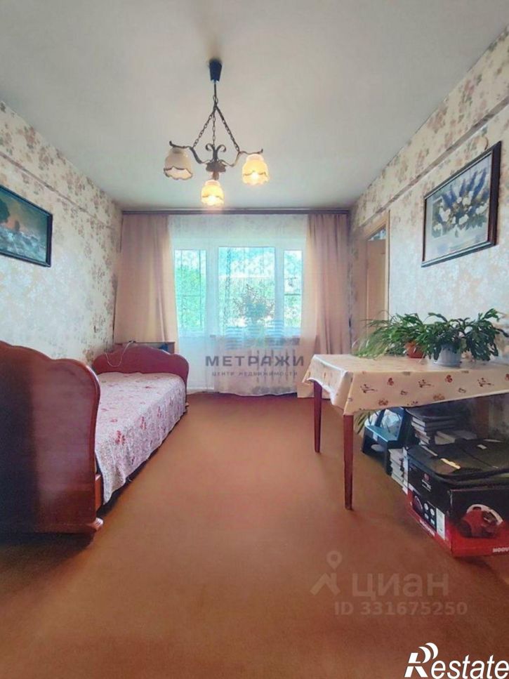 4-комн квартира ул Гурьянова, 9,  д. 9