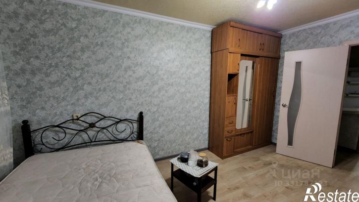 2-комн квартира ул Большевиков, 3,  д. 3