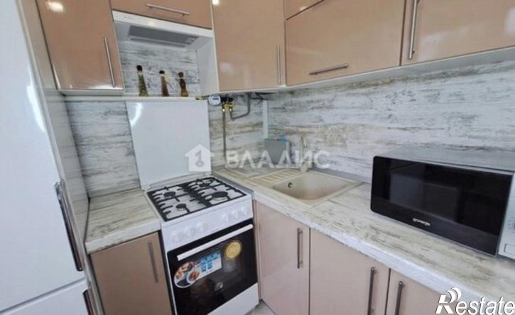 2-комн квартира ул Суворова, 95,  д. 95