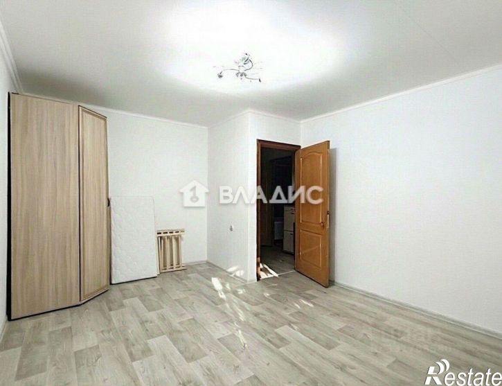 1-комн квартира городской округ Калуга, деревня Колюпаново, 13