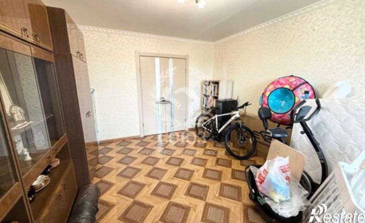 2-комн квартира ул Анненки, 18,  д. 18