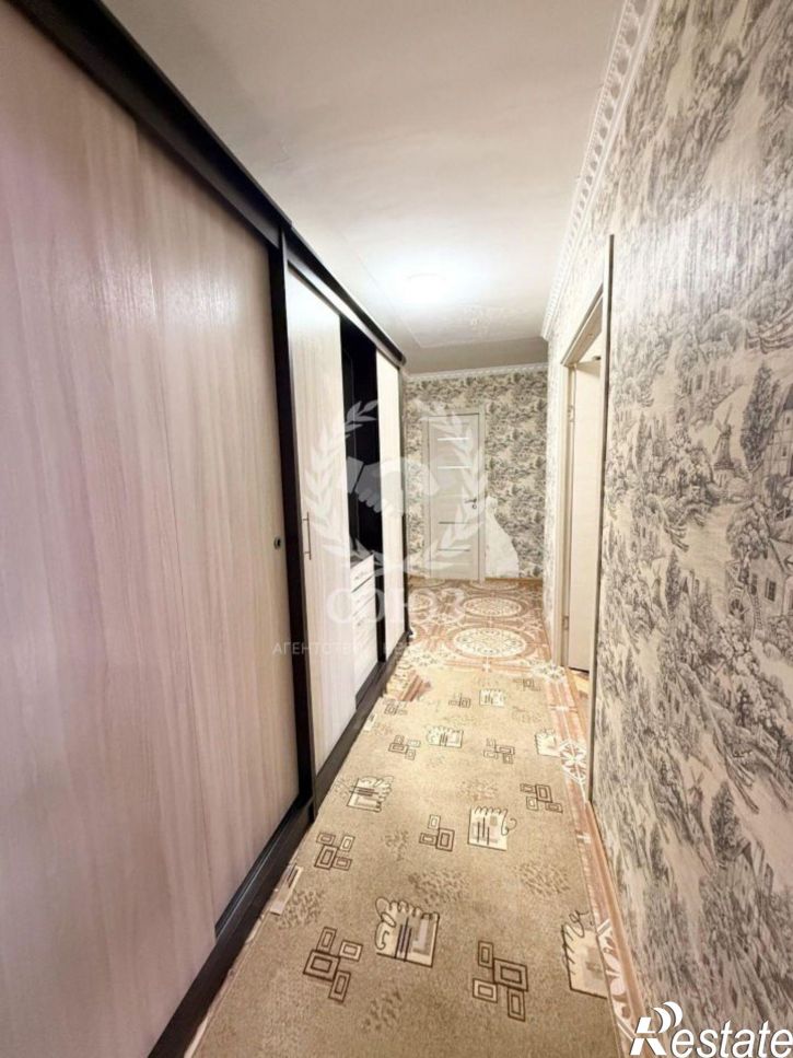 2-комн квартира ул Анненки, 18,  д. 18
