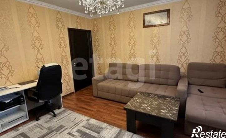 3-комн квартира ул Дзержинского, 92 2,  д. 92 2,  к. 2