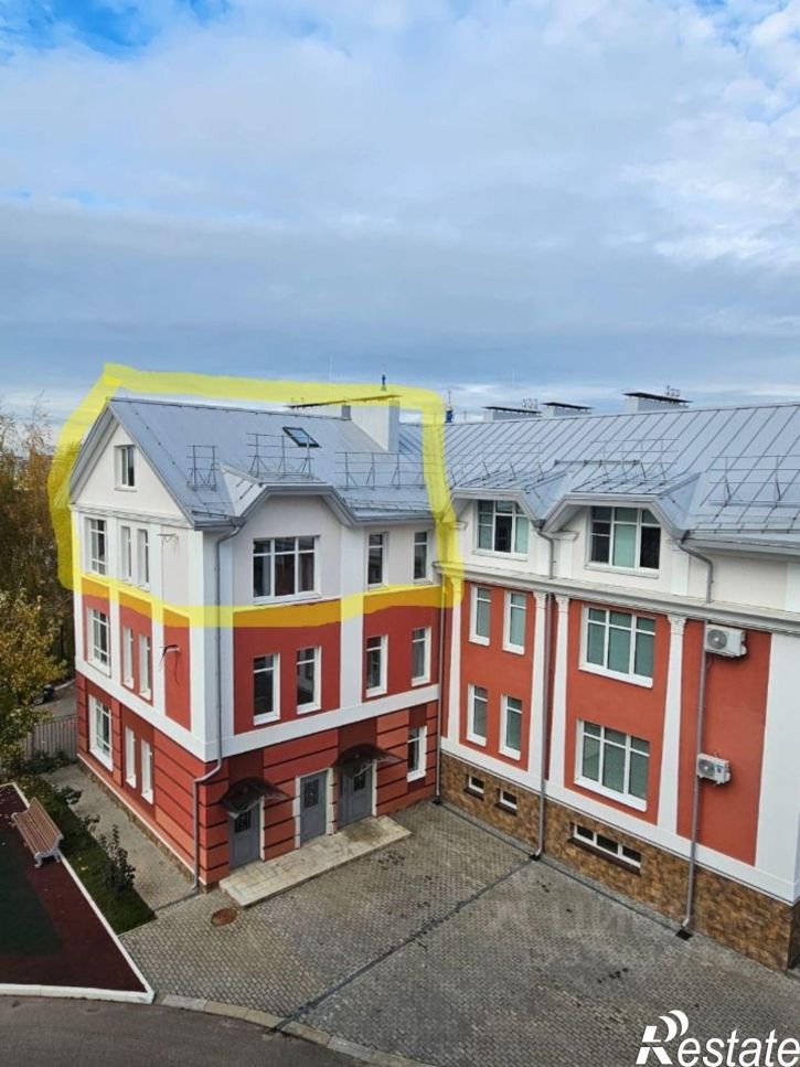 3-комн квартира ул Карпова, 20,  д. 20