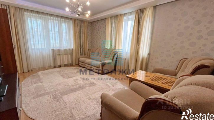 2-комн квартира ул Баррикад, 144,  д. 144