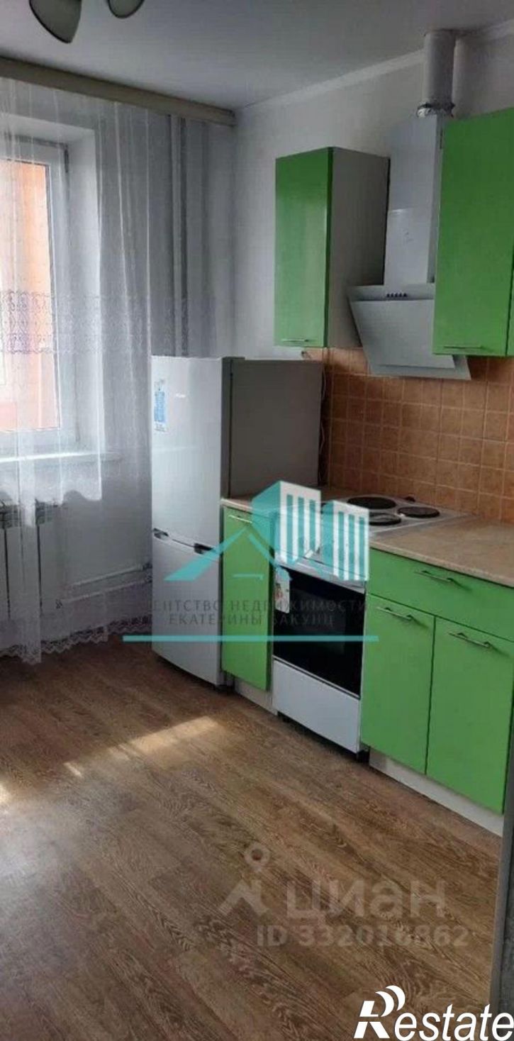 1-комн квартира ул Хрустальная, 44 4,  д. 44 4,  к. 4