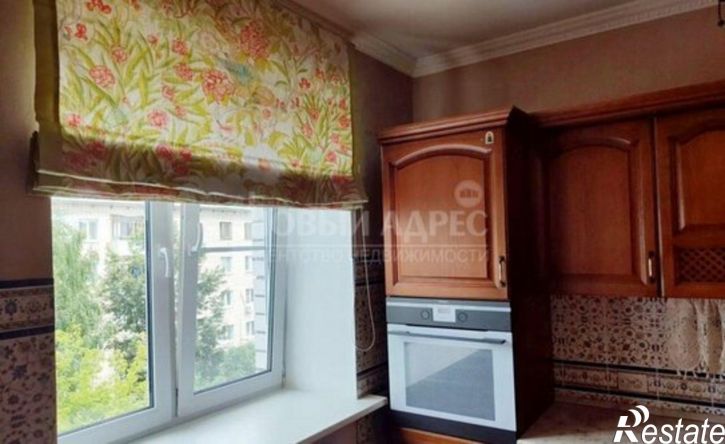 2-комн квартира ул Постовалова, 5,  д. 5