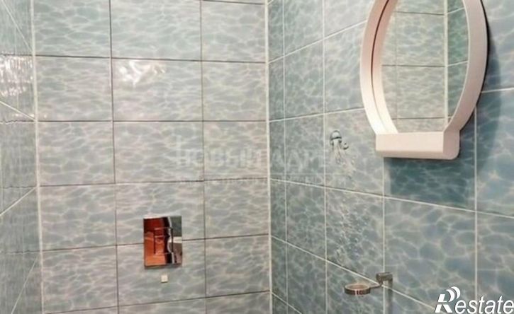 2-комн квартира ул Постовалова, 5,  д. 5