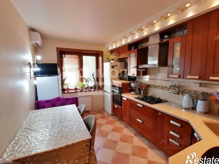 3-комн квартира ул Декабристов, 15,  д. 15