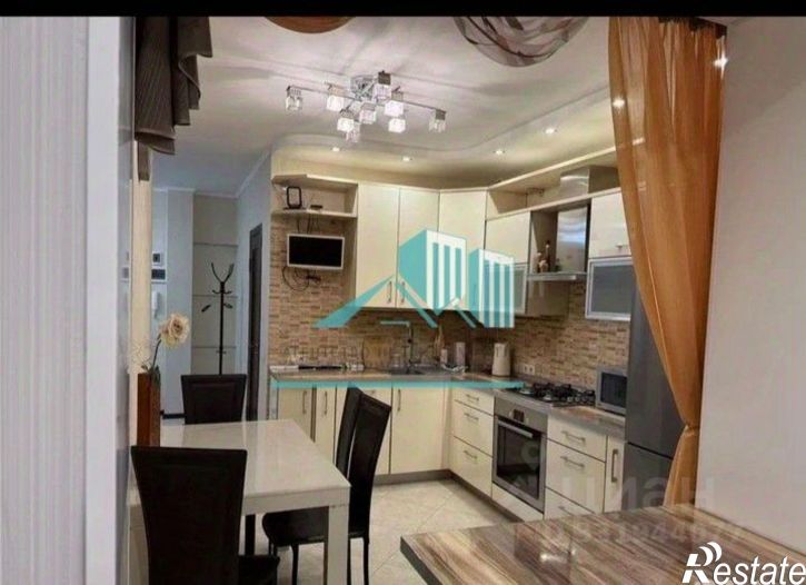 2-комн квартира ул Баррикад, 8,  д. 8