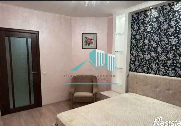 2-комн квартира ул Баррикад, 8,  д. 8