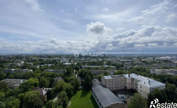 3-комн квартира ул Пухова, 58,  д. 58