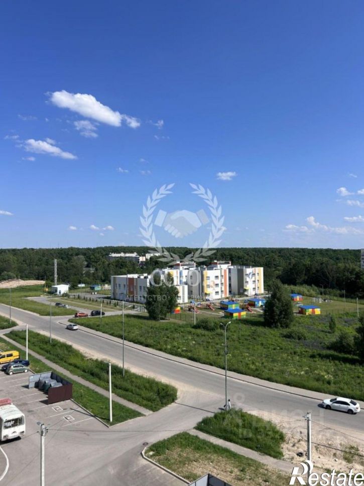 2-комн квартира пр-д Юрия Круглова, 18,  д. 18