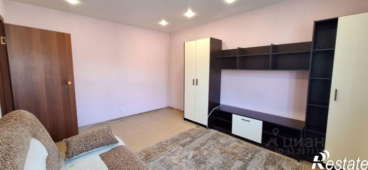 2-комн квартира Калуга, улица Братьев Луканиных, 3