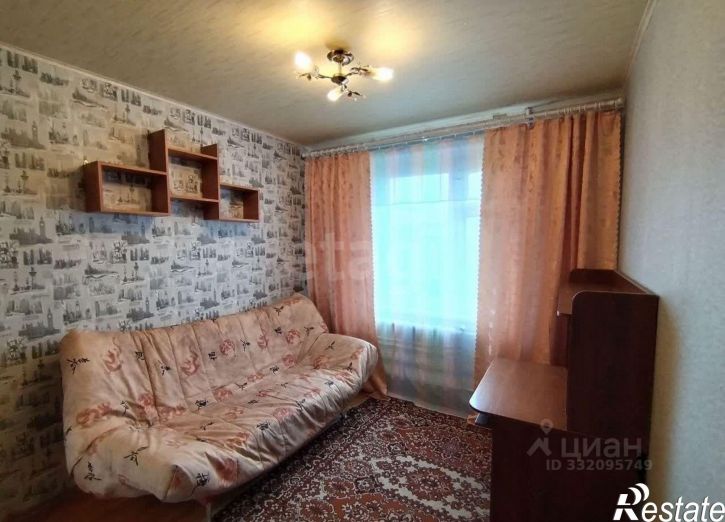 3-комн квартира ул Малоярославецкая, 10,  д. 10