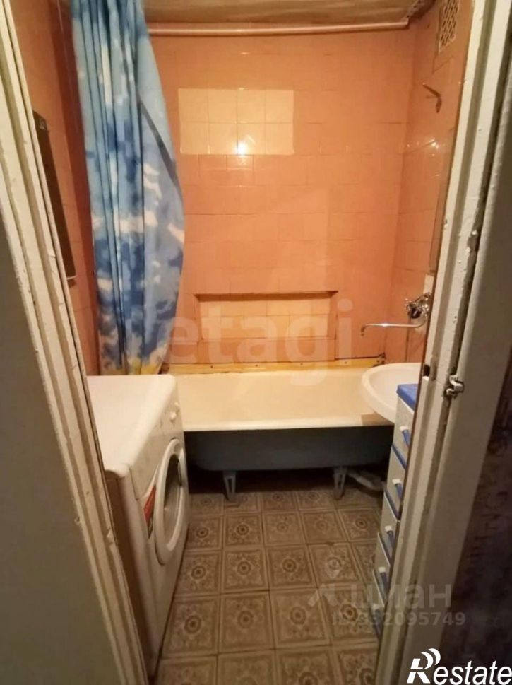 3-комн квартира ул Малоярославецкая, 10,  д. 10